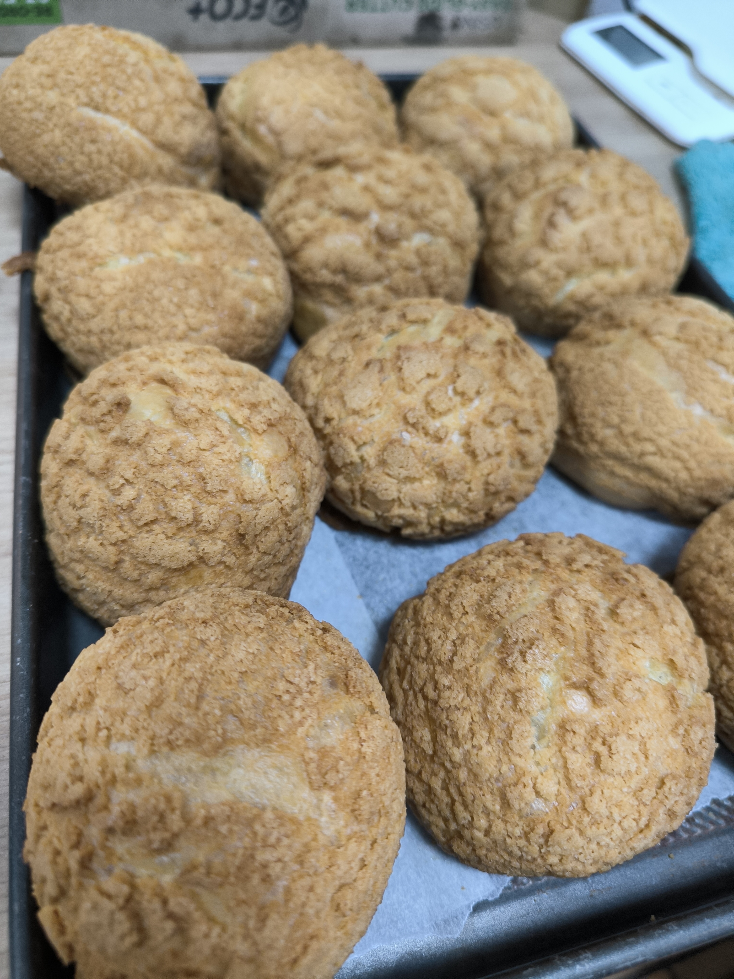 Matcha Cream Puffs at CHANOYU